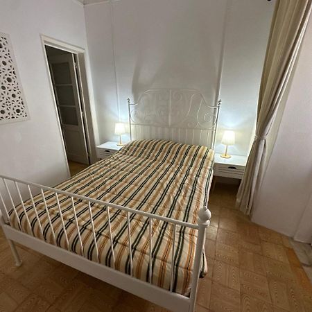 Salema Beach Home Экстерьер фото