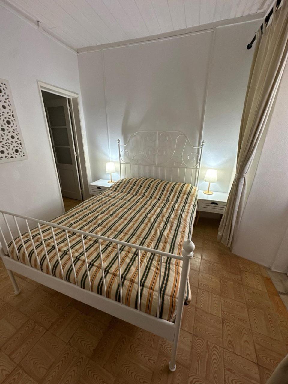 Salema Beach Home Экстерьер фото